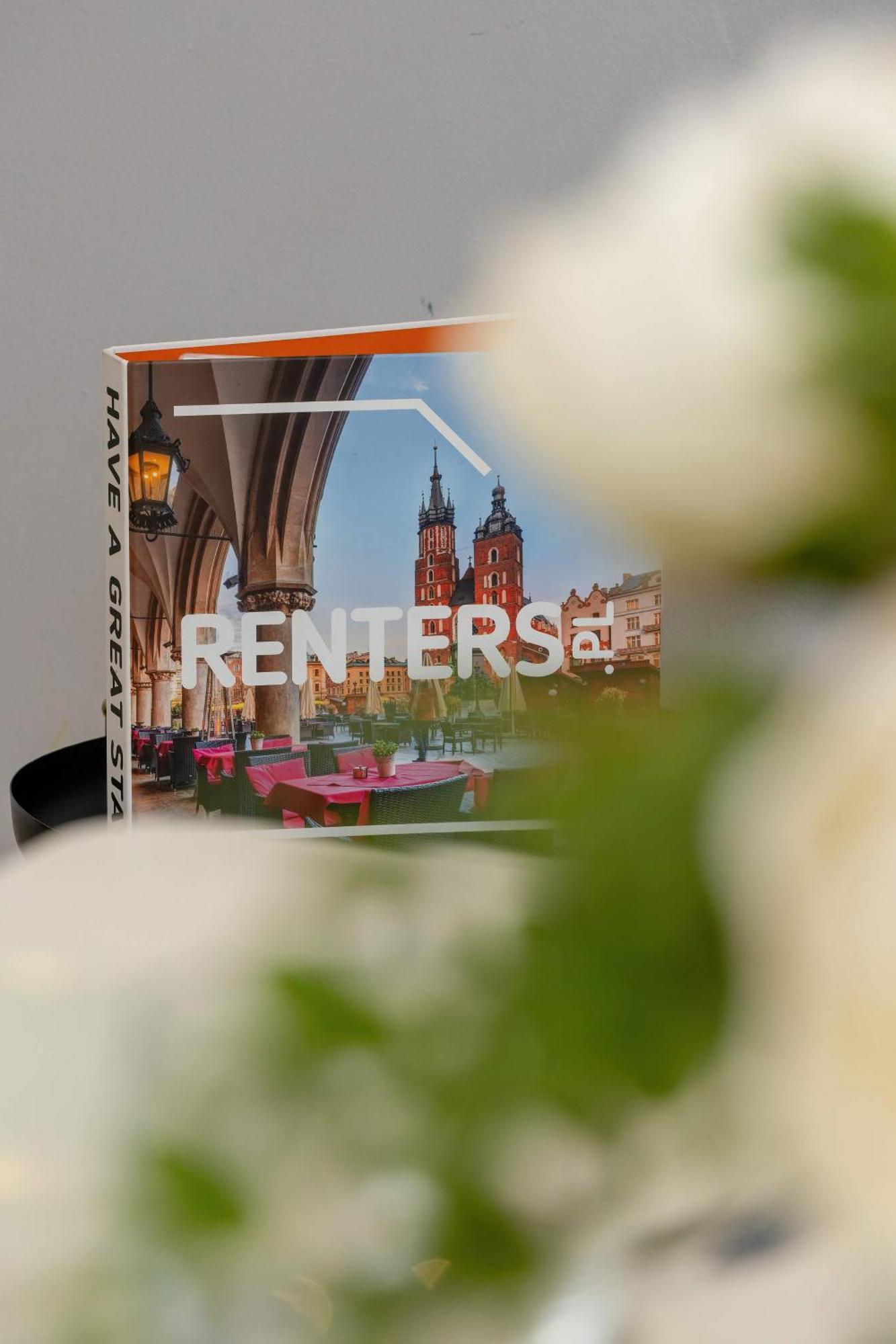 Bright Near Old Town And Wawel By Renters Apartment *