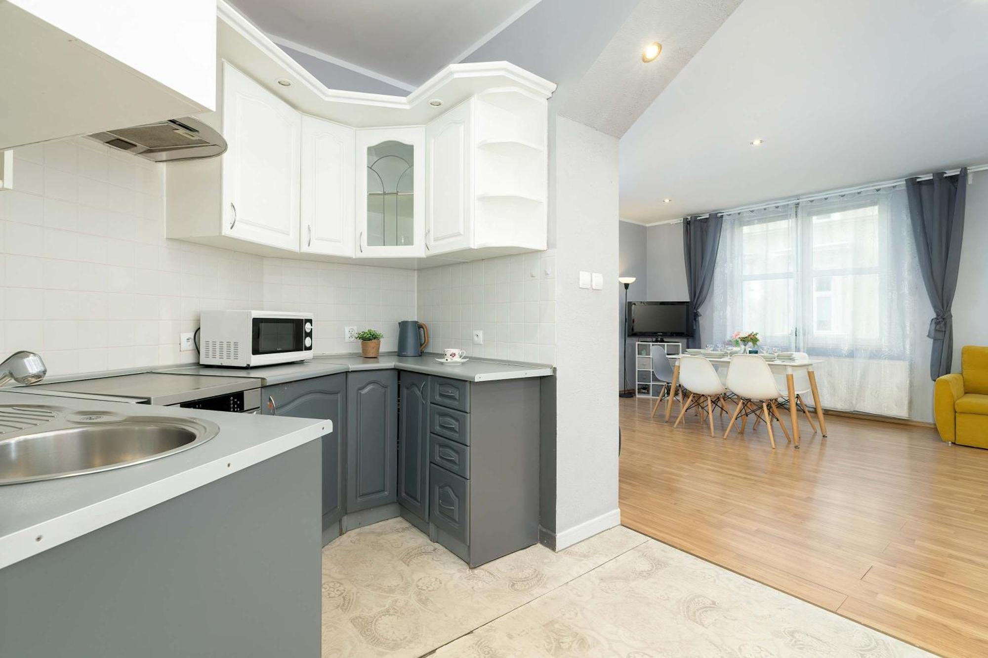 Apartment Bright Near Old Town And Wawel By Renters *